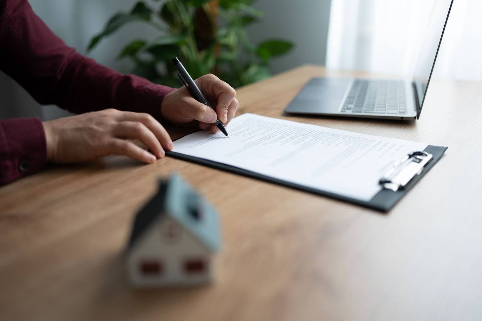 Real Estate Investment Lawyers Legal Advantage